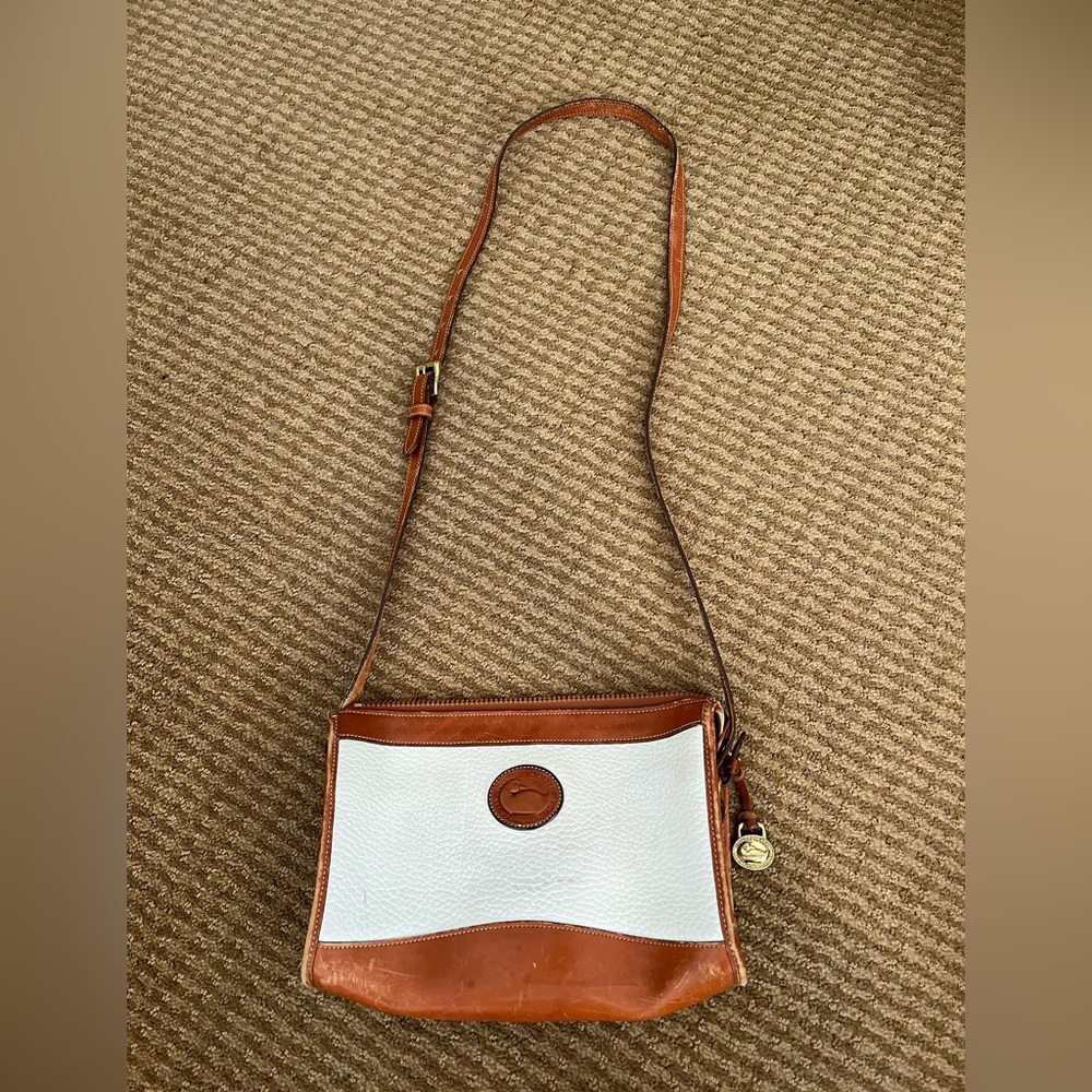 Vintage Dooney & Bourke purse